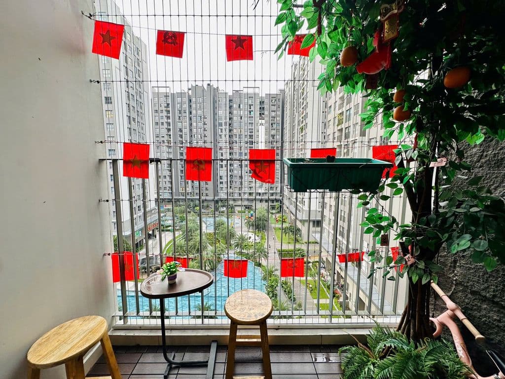 Sẵn sổ, bán căn góc 2PN+ view hồ bơi,tặng nội thất đã đầu tư tâm huyết - Ảnh 2
