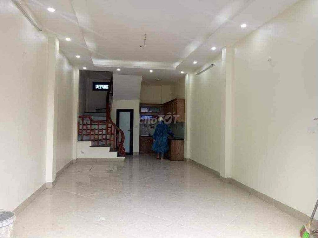 Dưới 3 tỷ có nhà đẹp Định Công-oto vào-60m ra phố-40m*2T;MT4m;2N