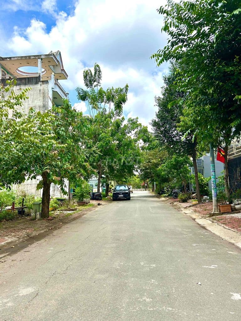 Đất 90m MT đường nhựa, KDC Nam Long, Phước Long B, Q9. Giá 9.8 đồng - Ảnh 3