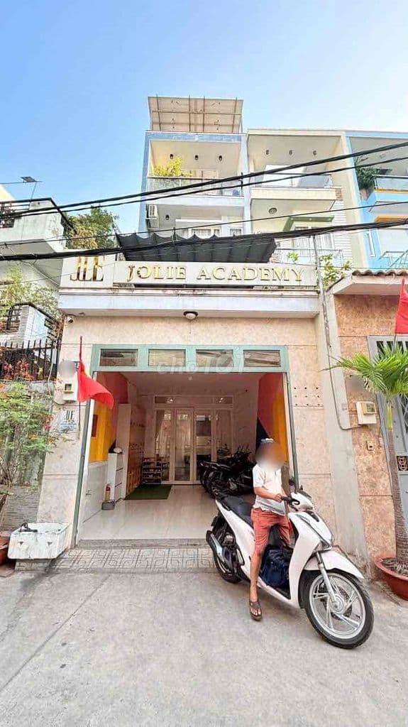 CẦN BÁN GẤP NHÀ ĐẸP 4 TẤM ĐANG CÓ THU NHẬP CAO HẺM XH 1 TRỤC