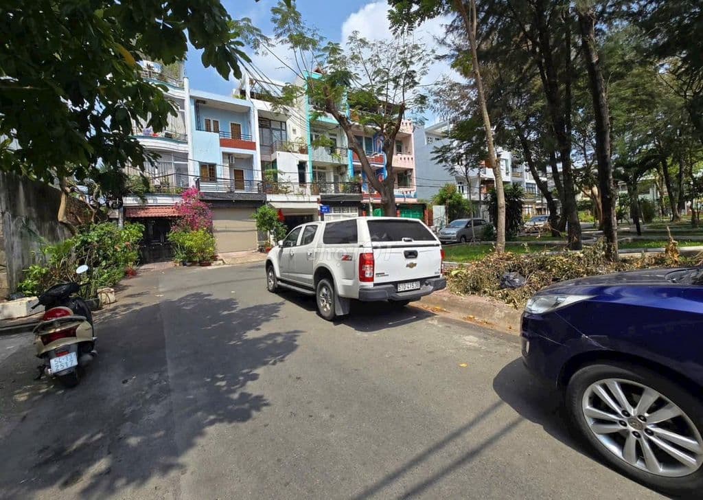 Bán đất MT đường 4C khu Tên Lửa 4x21m giá 9.2 tỷ