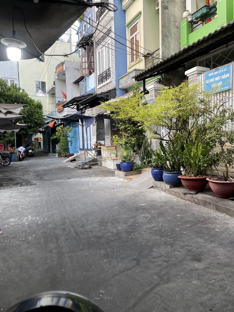 BÁN NHÀ KHU VẠN KIẾP | 2 PN| NỘI THẤT| 2.8 TỶ | ĐANH CHO THUÊ 8 TR - Ảnh 2