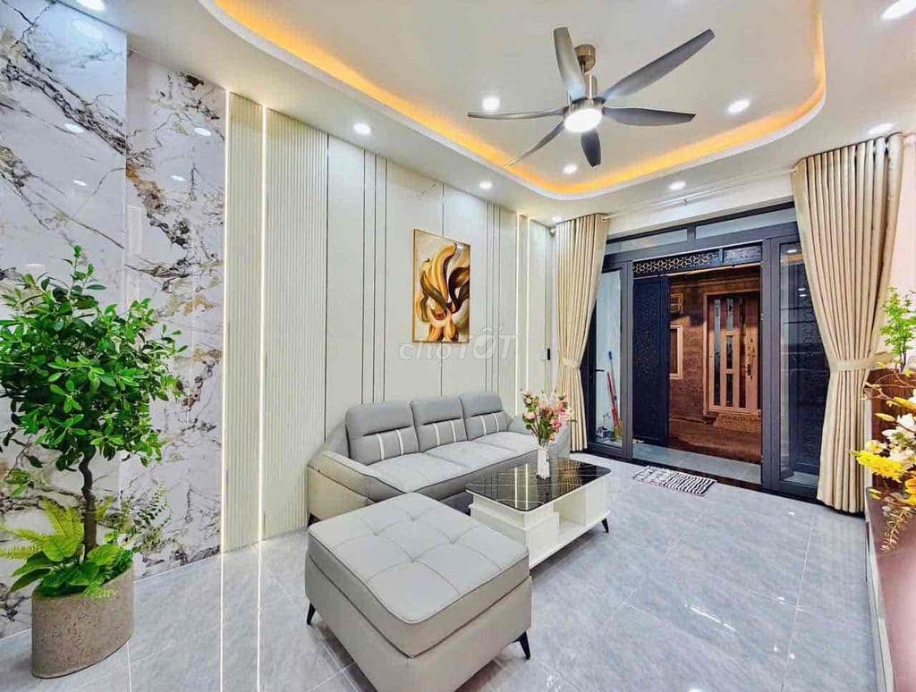 Nhà Phố 3 Tầng Cực Xinh Ngay Trung Tâm 2/ Bùi Quang Là - Ảnh 2