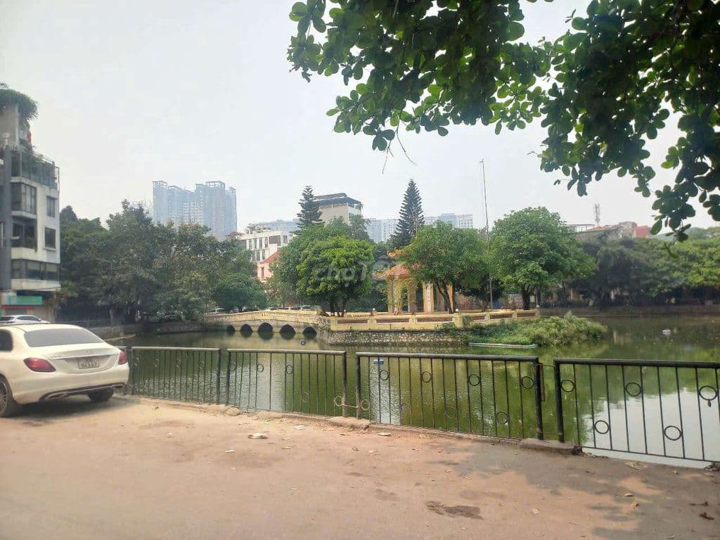 Tôi cần bán nhà 7tầng thang máy full nội thất, mặt phố Cự Lộc - Ảnh 3