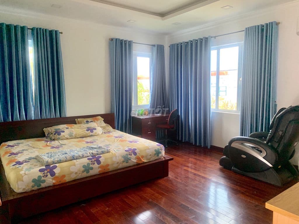 🛑 Biệt thự vườn 260m2 hướng Đông Nam sổ hồng, sát Nguyễn Khuyến, Emasi - Ảnh 3