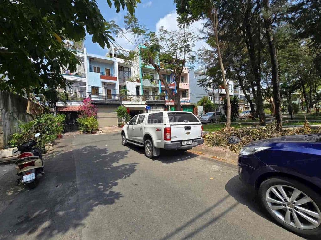 Bán đất MT đs 4C đối diện CV khu Tên Lửa 4x21M giá 9.2 tỷ giá tốt - Ảnh 3