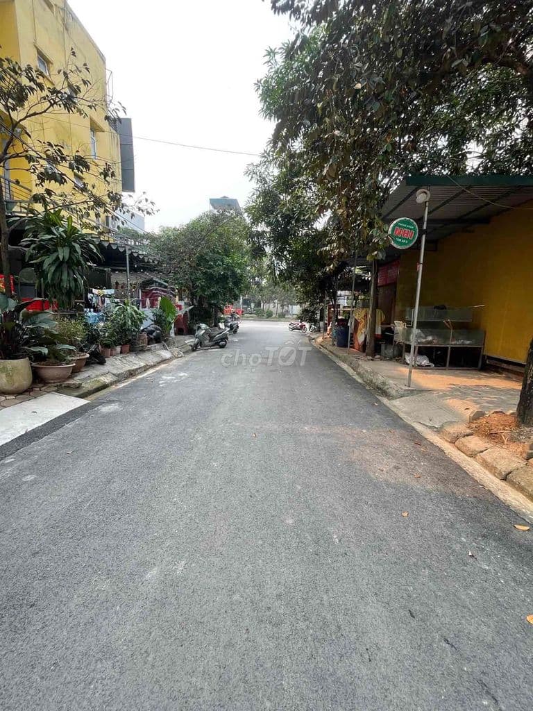 NHÀ 5 TẦNG X100m2 TRỊNH VĂN BÔ , PHÂN LÔ OTO TRÁNH + vỉa hè - Ảnh 2