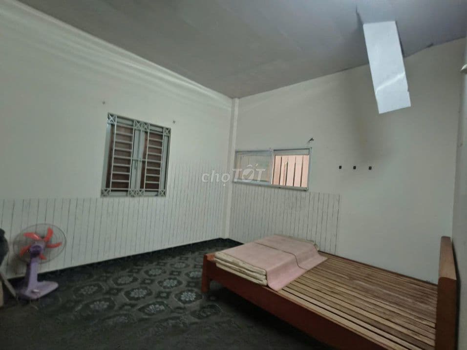 Bán nhà riêng tại Dương Đình Hội, 100m2