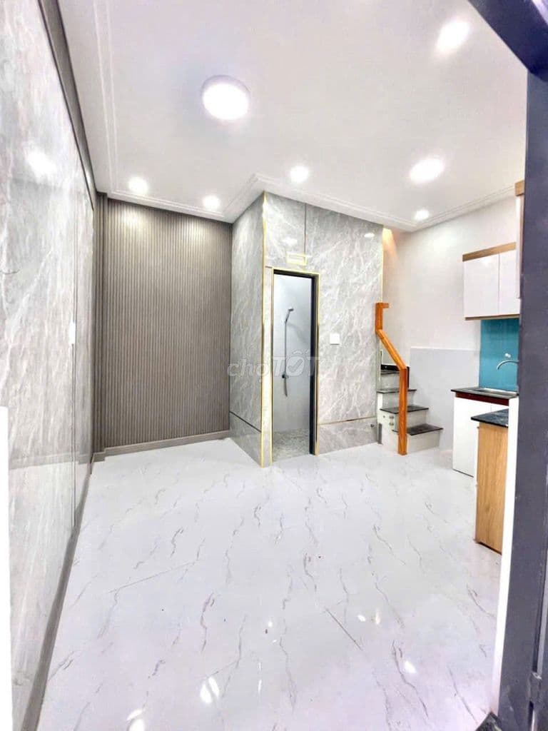 1 tỷ sở hữu nhà đất thổ cư 1 lầu 2PN gần ĐH Nguyễn Tất Thành Q12 - Ảnh 2