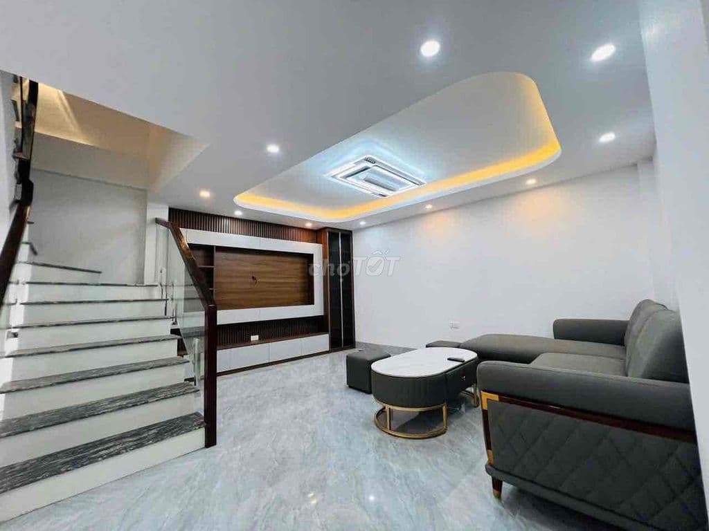 BÁN NHÀ CAO VIÊN TRONG ĐÊ, THANH OAI 🏠 - 42M2 - 4 TẦNG - GIÁ SỐC - Ảnh 3