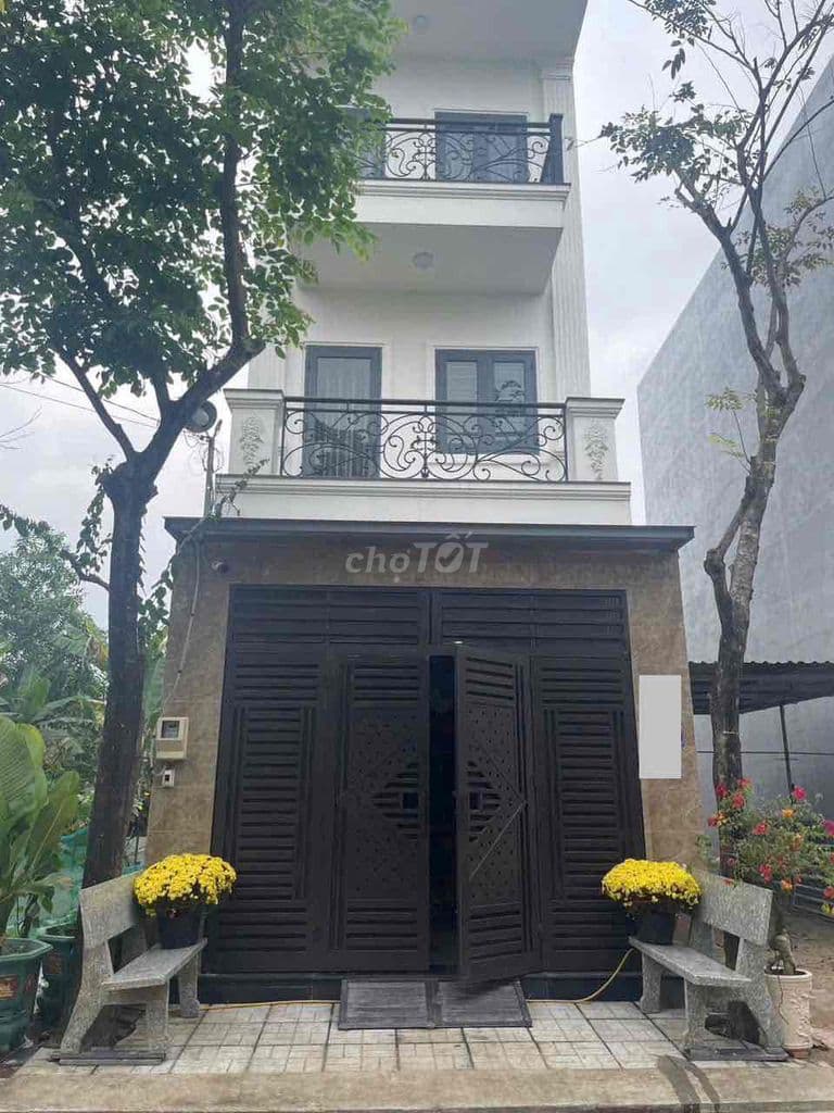 BÁN NHÀ MỚI XÂY - NGAY CẠNH VINHOMES 5.95 TỶ