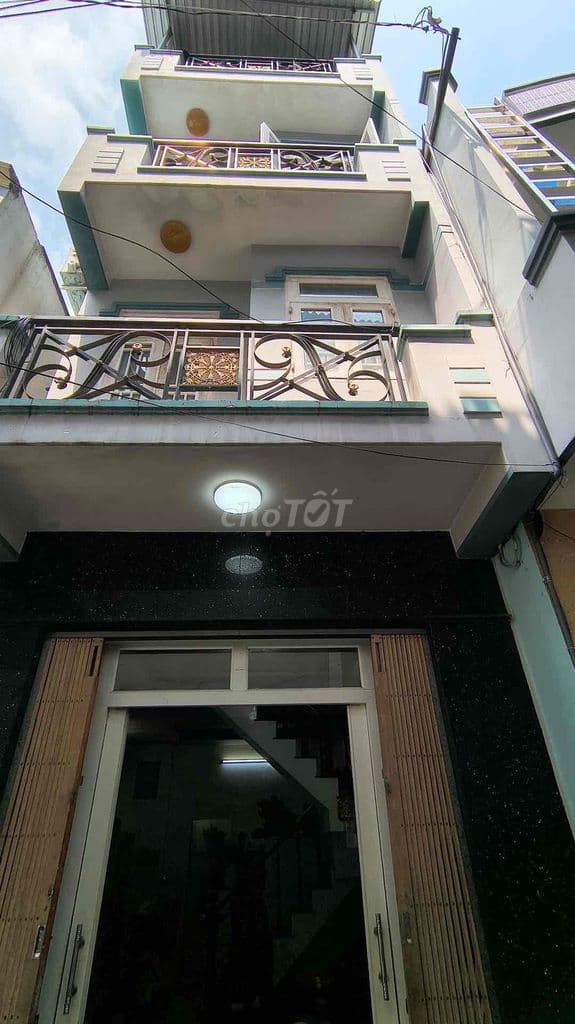 Hơn 3 tỷ có ngay nhà 4 lầu – sổ riêng, không dính quy hoạch