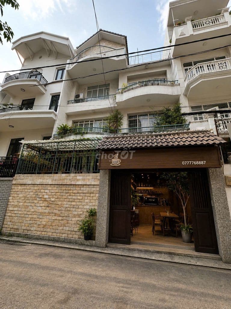 Siêu phẩm nhà CHDV Hồng Hà cách sân bay TSN 500m - vị trí đẹp giá tốt
