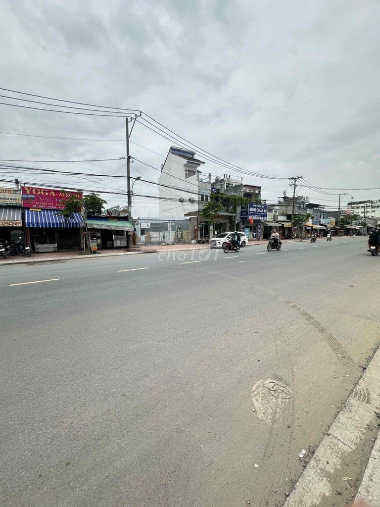 ĐẤT NGUYỄN VĂN TĂNG 4*19,3m HẺM Ô TÔ 8m CHỈ 6,2 Tỷ