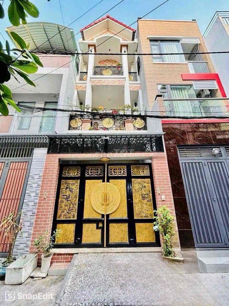 Nhà hẻm Tân Sơn Nhì 4.5x25m 2 lầu sân thượng giá *** quận