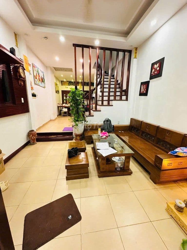 NHÀ TĂNG THIẾT GIÁP – BẮC TỪ LIÊM HOT 37m² MT 4m – GIÁ 7.5 tỷ thu về - Ảnh 2