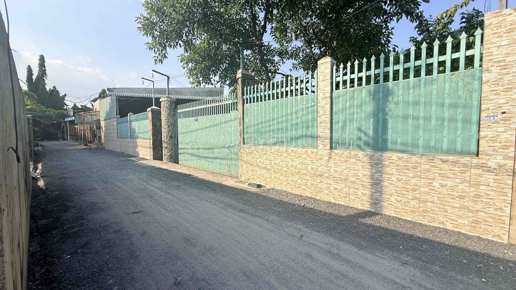 📣 BÁN ĐẤT DIỆN TÍCH LỚN .CÓ SẴN NHÀ & THU NHẬP CHO THUÊ •