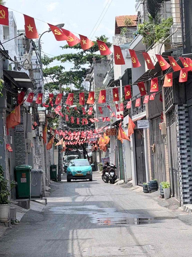 HẺM XE TẢI - BÙI ĐÌNH TUÝ -p12 -BÌNH THẠNH -43m2- 2TẦNG -4,7 tỷ