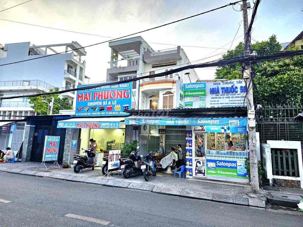 Nhà 2MT hẻm xh gần đường hẻm thông nhiều hướng