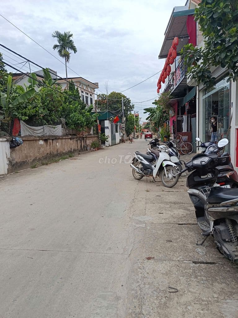 Bán đất tặng nhà 3 tầng ở ngay