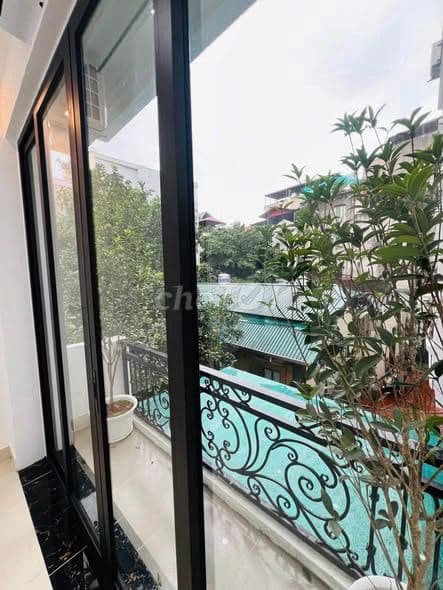 bán nhà 4pn Cầu Giấy lô góc 3 mặt thoáng - Ảnh 3