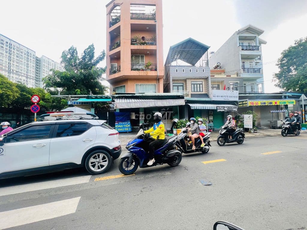 chỉ 55TRIỆU/M2 NHÀ C4 HXH - NGANG 7 NỞ HẬU - GẦN HOÀNG DIỆU 2 SẦM UẤT - Ảnh 3