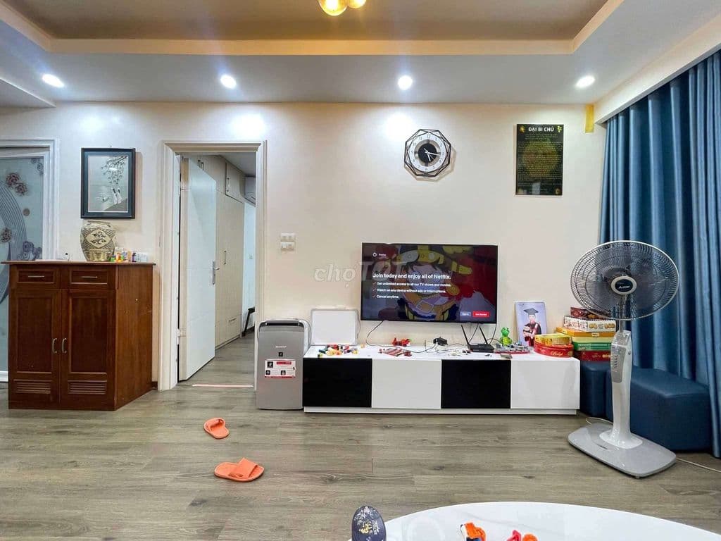 Hơn 5 tỷ Chung cư Đồng Phát-Hoàng Mai tầng cao lô góc 75m 2PN 2WC SĐCC