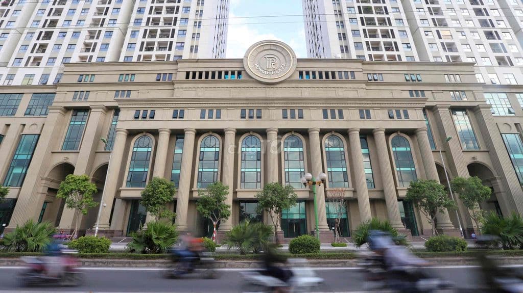 Căn hộ Roman Plaza chính chủ bán full nội thất và bao thuế phí