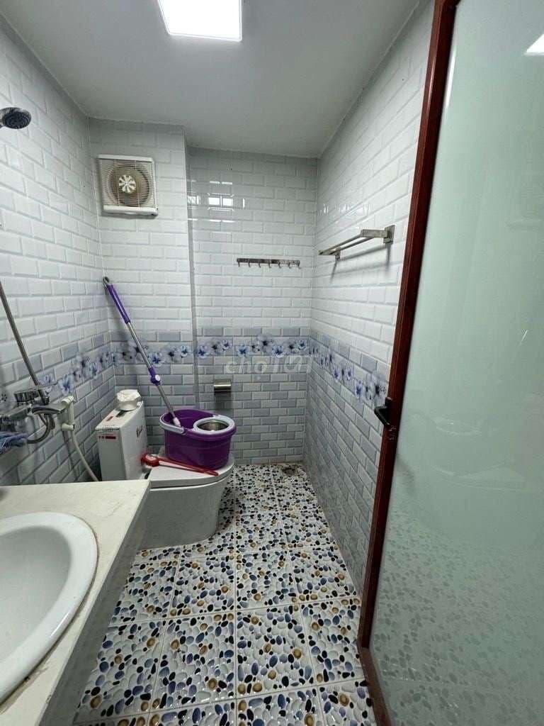 NHÀ DÂN XÂY CHẮC CHẮN – 6 TẦNG – Ô CHỜ THANG MÁY – 39M2- 5.2 TỶ - Ảnh 3