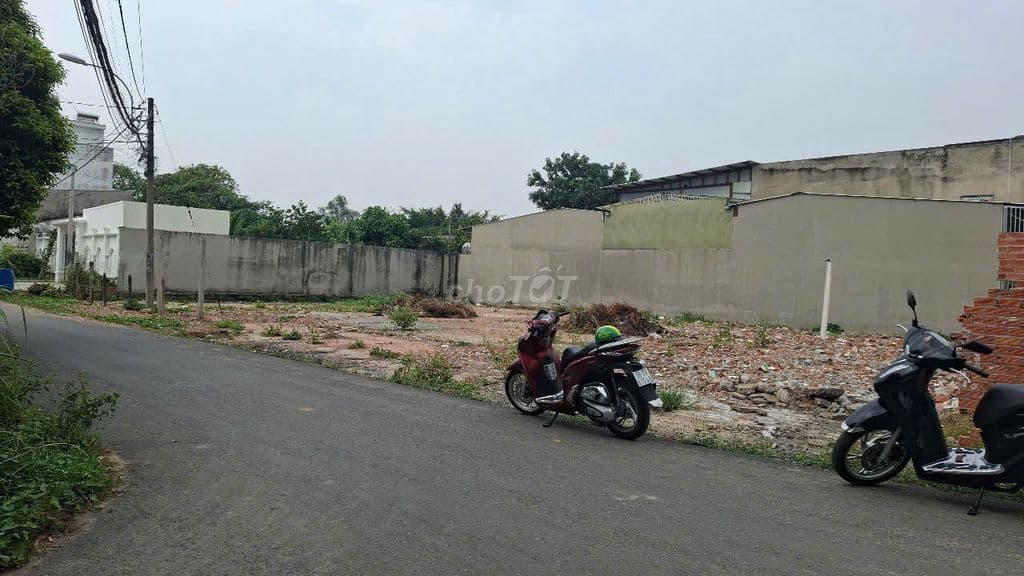 CHÍNH CHỦ BÁN LÔ GÓC 160M2 GIÁ 700TR Đ.NGUYỄN THỊ LẮNG TÂN PHÚ TRUNG - Ảnh 2