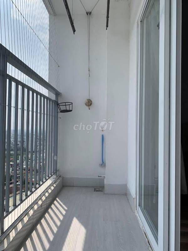 Bán gấp căn hộ Oriental Plaza, 103m2(3PN) đầy đủ nội thất - Ảnh 2