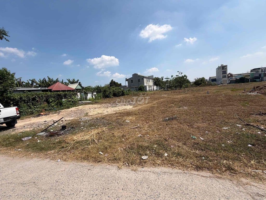 đất 23,5m . 1022m xuân thới sơn . đường 7m 1/ ngắn - Ảnh 2