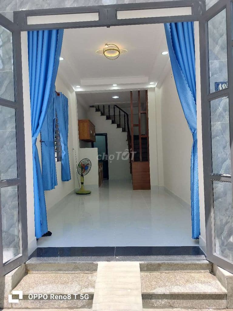 em cần bán nhà thạnh Xuân 13 q12 cũ shc có 4 căn chung sổ