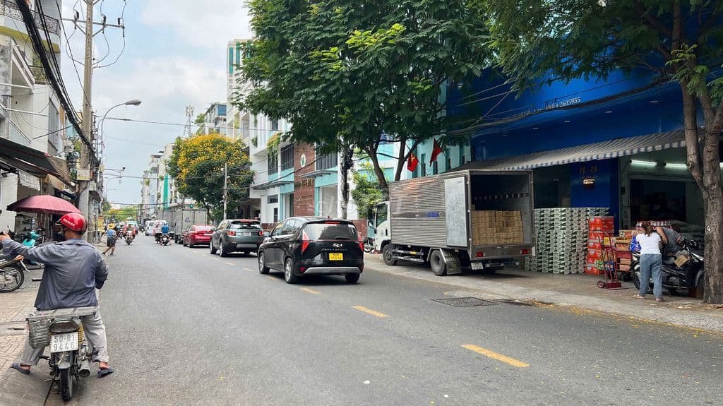 NHÀ 150m2 (5.3X29.5m) MẶT TIỀN CAO VĂN LẦU NGAY NHỰA HIỆP THÀNH Q.6 - Ảnh 2