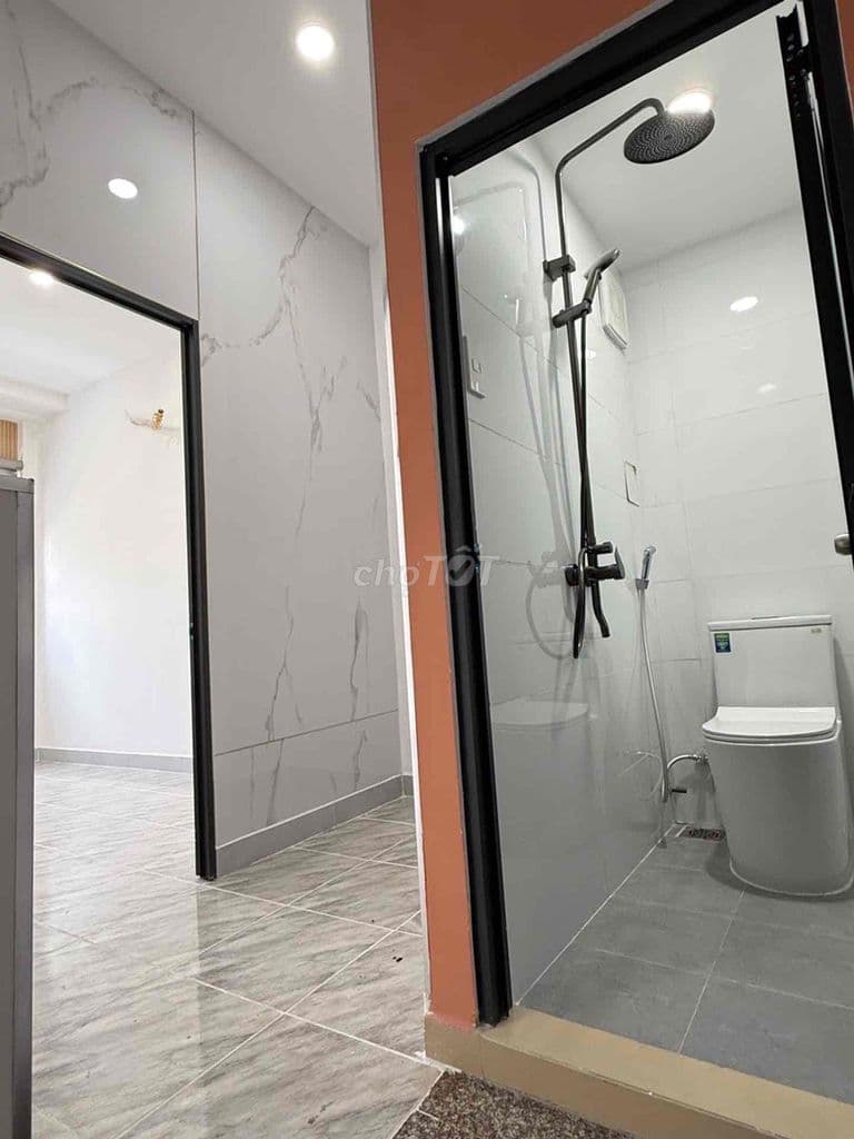 Giảm Sốc 500tr còn 4 ty 8 Nhà Mặt Tiền gần chợ gò vấp-:4x8m- 2tầng.- - Ảnh 3