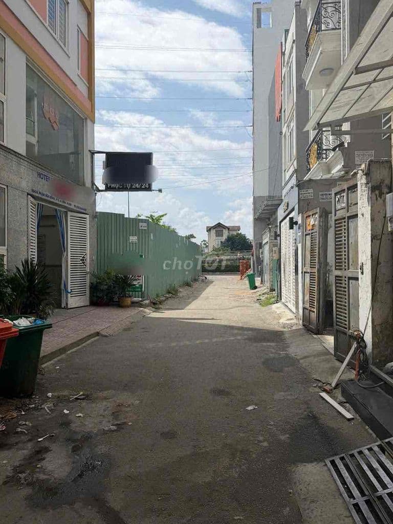 105m2-NGANG KHỦNG 7,3M-Hẻm XE HƠI-KẾ MẶT TIỀN-ĐÃ XÂY HẦM(6T)CHỈ 12,39T - Ảnh 3