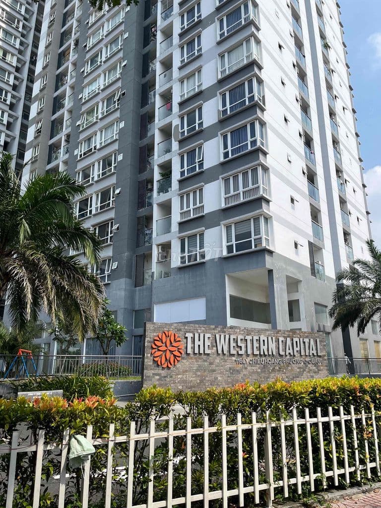 Bán Gấp Căn Hộ 2PN 1WC The Western Capital Quận 6