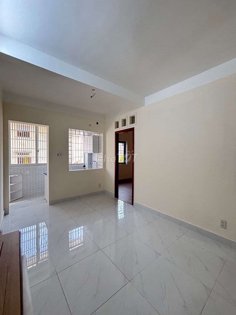 Căn hộ 750 Nguyễn Kiệm, PN, tầng 1, 40m2, 3.1 tỉ, căn góc, 2pn, 1wc - Ảnh 2