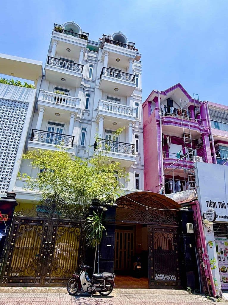 MT Nguyễn Văn Đậu 4.5x24m 87m² 6 Tầng Thang Máy