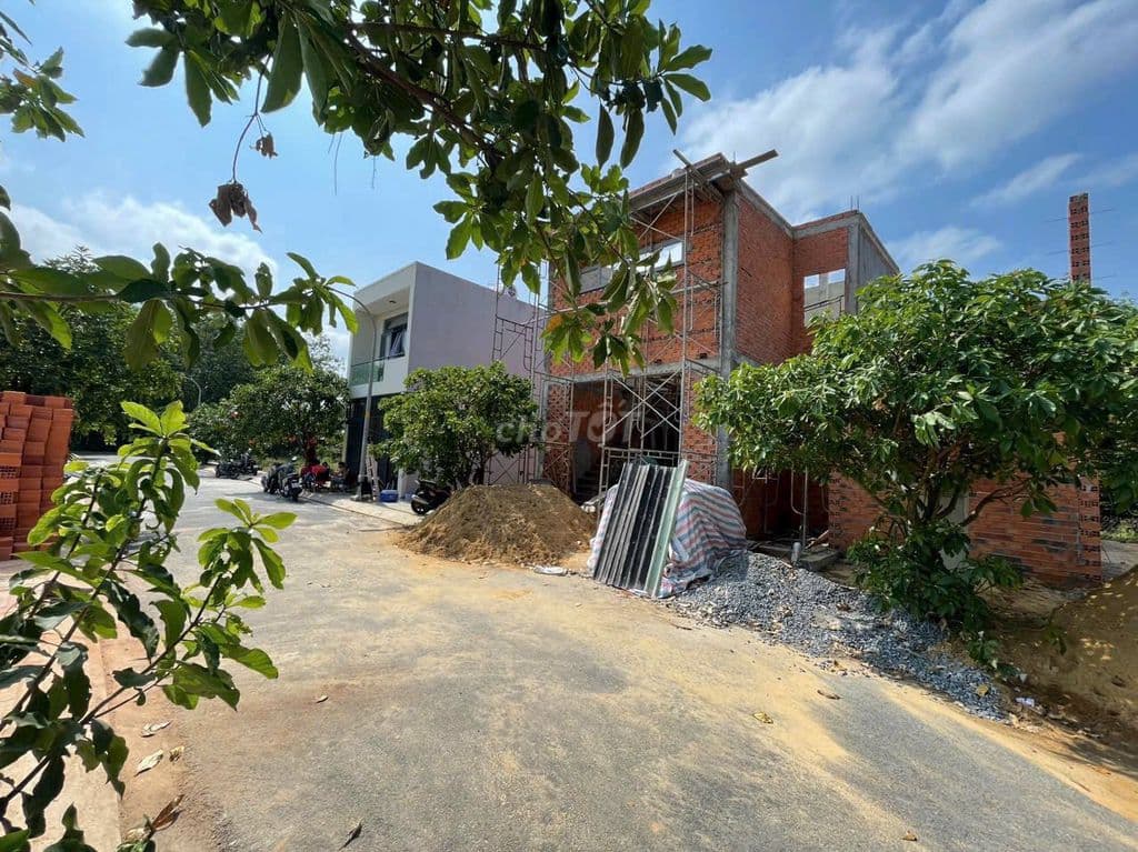 Chủ cần bán đất lô đất liền kề Vin giá 1 tỷ 2 Đ Giồng Cát , dt 100m2 . - Ảnh 3
