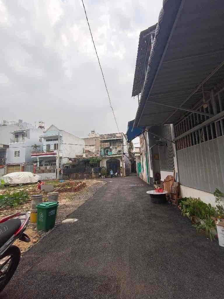 Lô đất gần chợ Phước Bình, 65m2, hxh, nhỉnh 4,5t - Ảnh 3