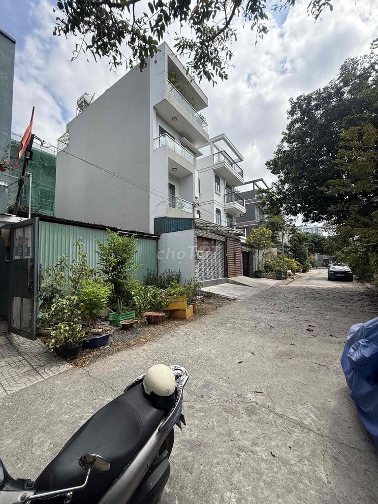 BÁN NHÀ NGAY H389 ĐƯỜNG THÔNG VẠN PHÚC CITY, SHR, GIÁ CÒN TL TỐT
