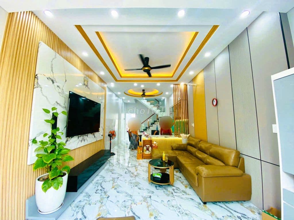 Bán Nhà 3 Tầng, Full Nội Thất, Đường 6m, Nhà Mới Xây, Cho Thuê Đc Ngay