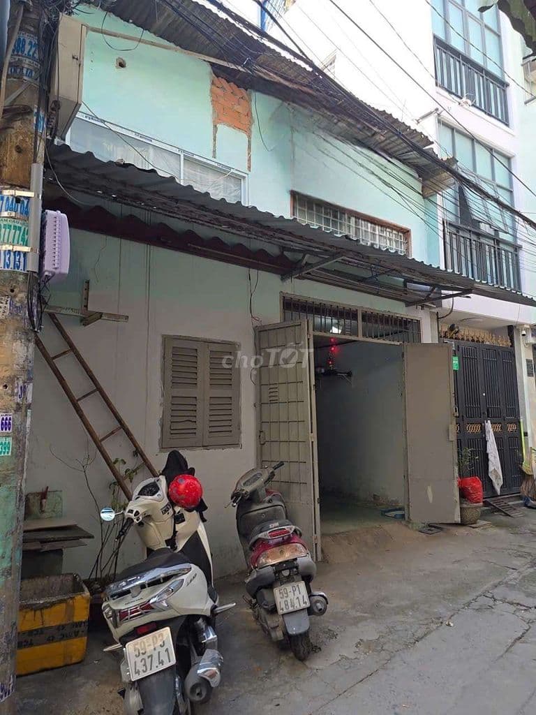 DIỆN TÍCH ĐẤT 40M2 GIÁ BÁN 4.9 TỶ LẠC LONG QUÂN P10 TÂN BÌNH - Ảnh 3