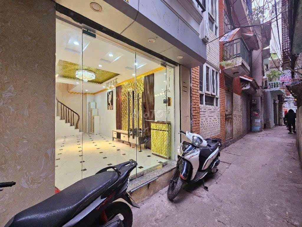 Nhà đẹp trương định gần ngã tư phố Bạch Mai chợ Mơ