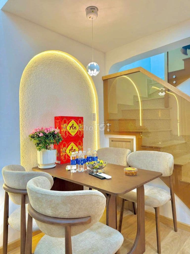 Nhà Đẹp Full Nội Thất_ 1 Trệt 2 Lầu 4 Phòng_ Vào Ở Ngay_ Chỉ 5.28 Tỷ - Ảnh 3