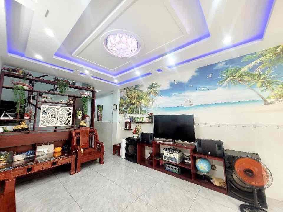 NHÀ ĐẸP NHƯ MỚI - HẺM 1/ NGUYỄN HỒNG ĐÀO GIÁP BÀU CÁT, ĐỒNG ĐEN - T GA - Ảnh 2