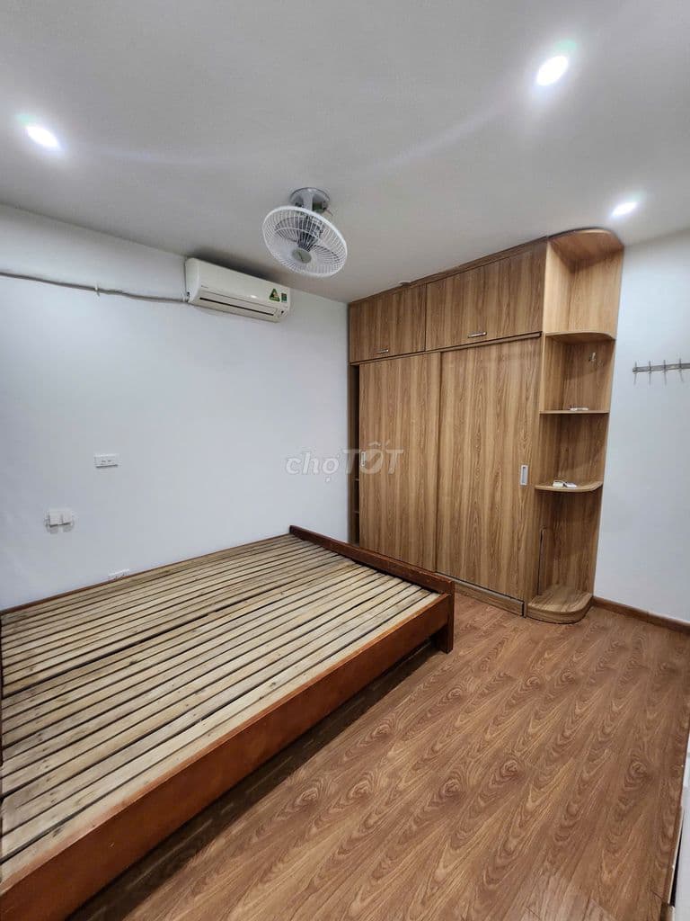 Chính chủ án căn 56M đủ nội thất tòa Hưng Thịnh, Kiến Hưng - Ảnh 2