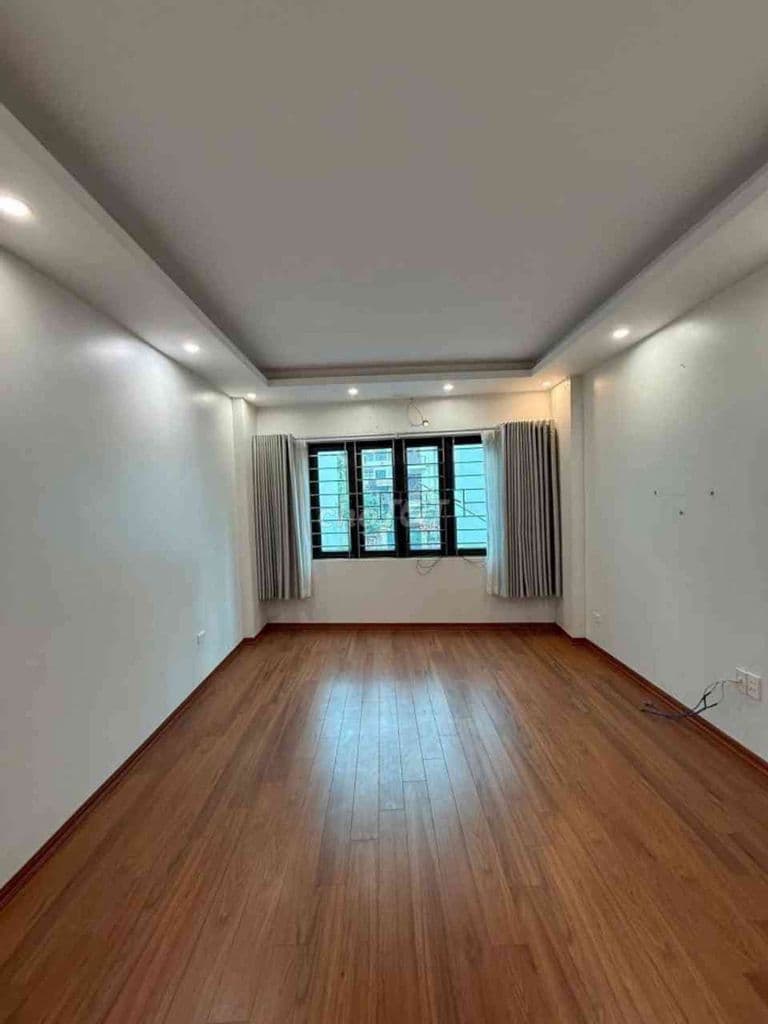 BÁN NHÀ LẠC LONG QUÂN 31M2 X 5T GẦN QUẬN ỦY VÀ HỒ TÂY KHU VIP. - Ảnh 2