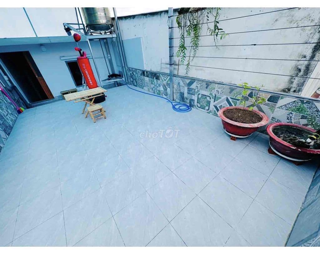 bán nhà gác lững hẻm xe hơi , có sân thượng . - Ảnh 3